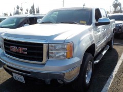BUY GMC SIERRA 1500 2011 2WD CREW CAB 143.5