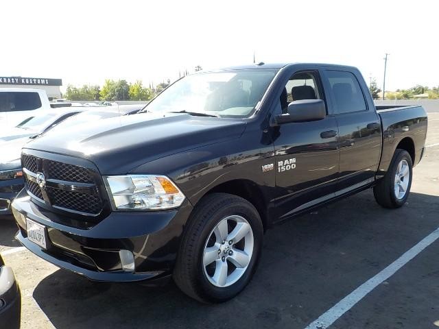 BUY RAM 1500 2015 2WD CREW CAB 140.5