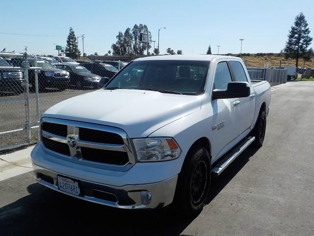 BUY RAM 1500 2014 2WD CREW CAB 140.5