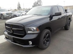 BUY RAM 1500 2014 2WD CREW CAB 140.5