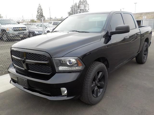 BUY RAM 1500 2014 2WD CREW CAB 140.5